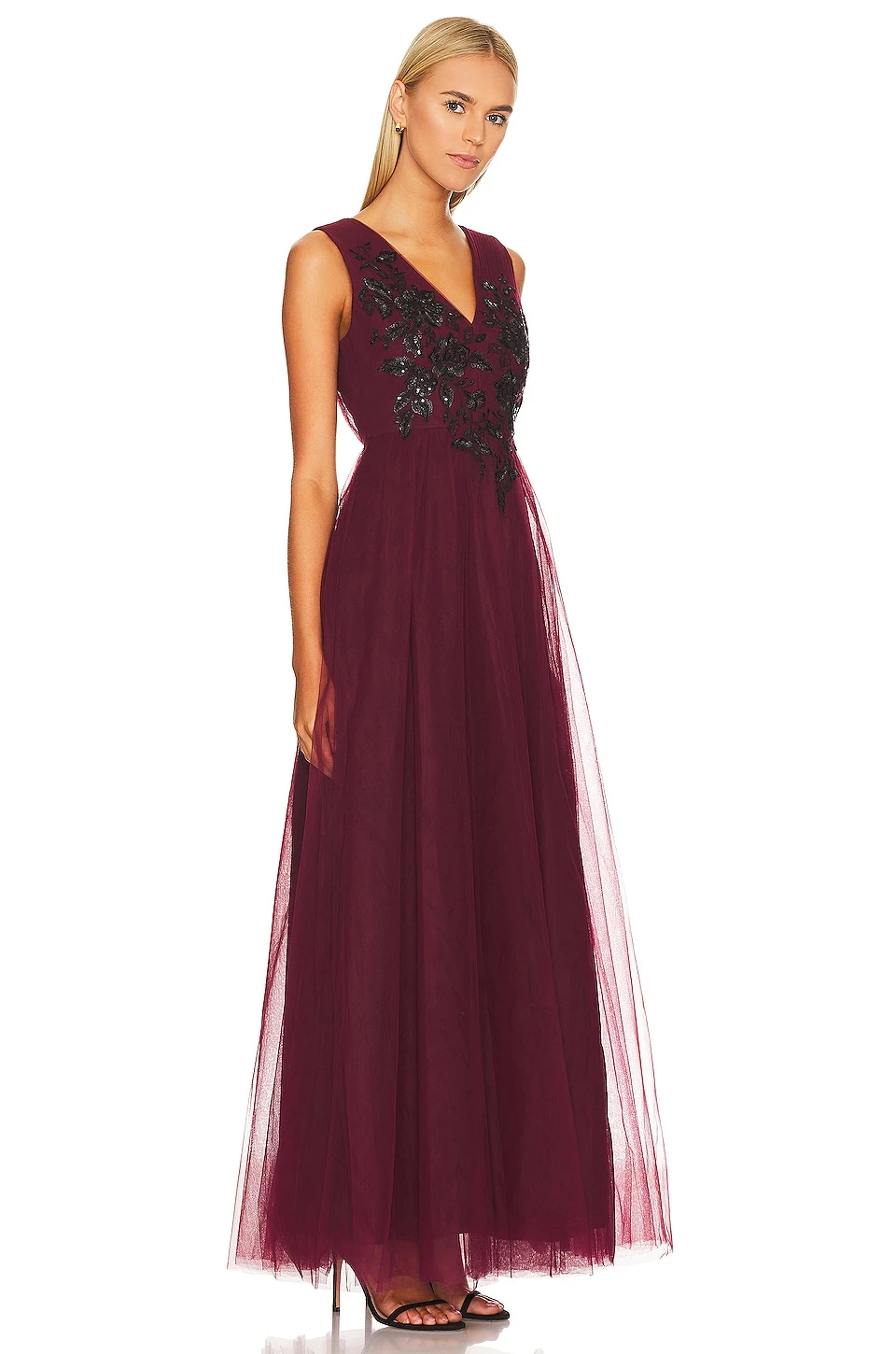 BCBGMAXAZRIA ROBE DE SOIRÉE LONGUE Deep Cranberry 4 BCBGMAXAZRIA ROBE DE SOIRÉE LONGUE Deep Cranberry – Image 2