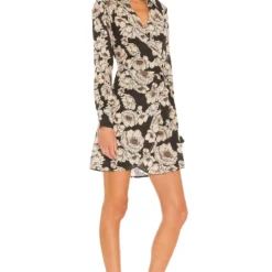 ROBE COURTE SUNDRA Sepia Floral 7 ROBE COURTE SUNDRA Sepia Floral -Pas Cher Tendricia Magasin HETR WD26 V2