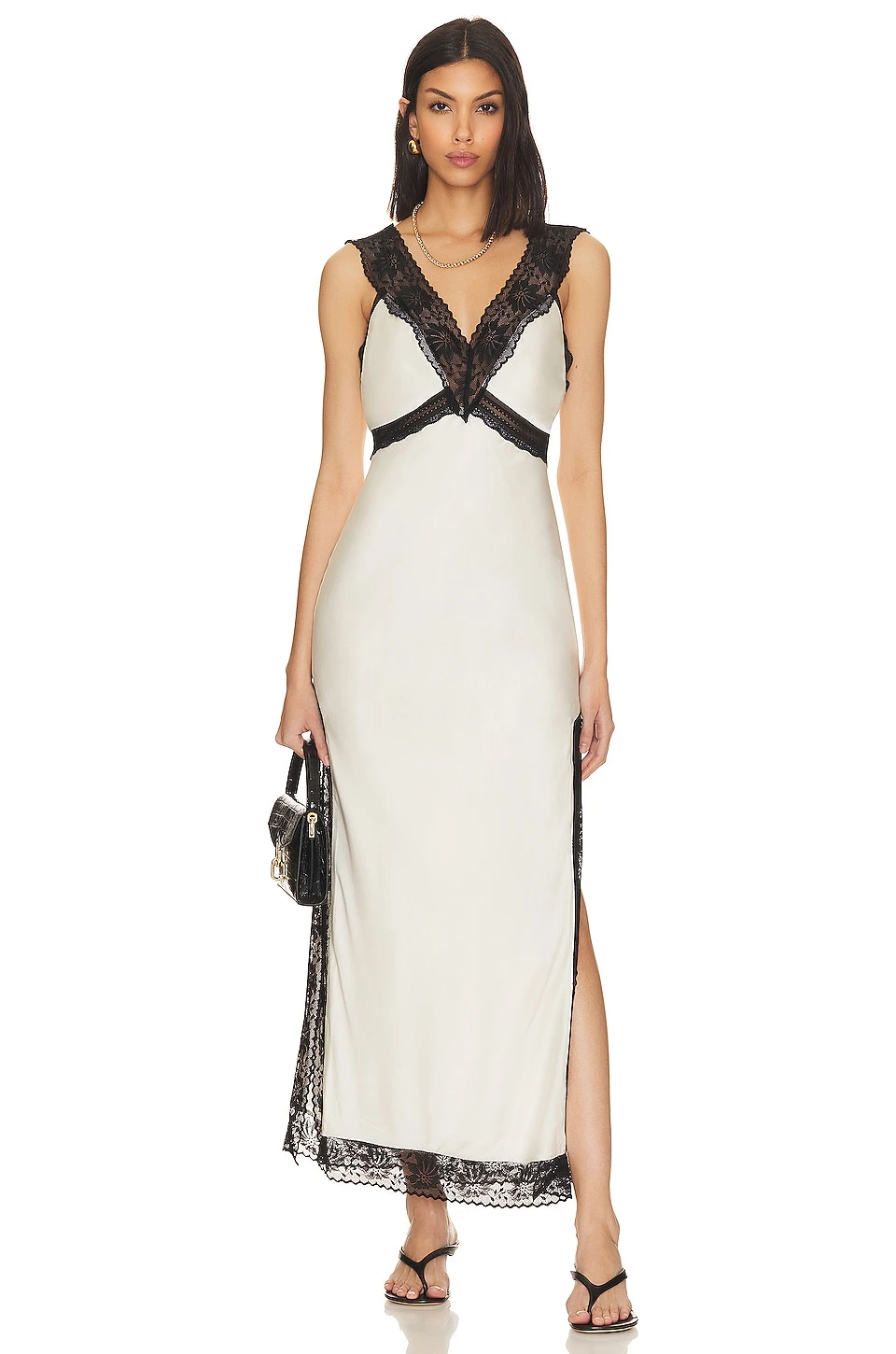 ROBE MAYBELLE Ivory & Black 3 ROBE MAYBELLE Ivory & Black