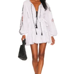 ROBE KIRA White