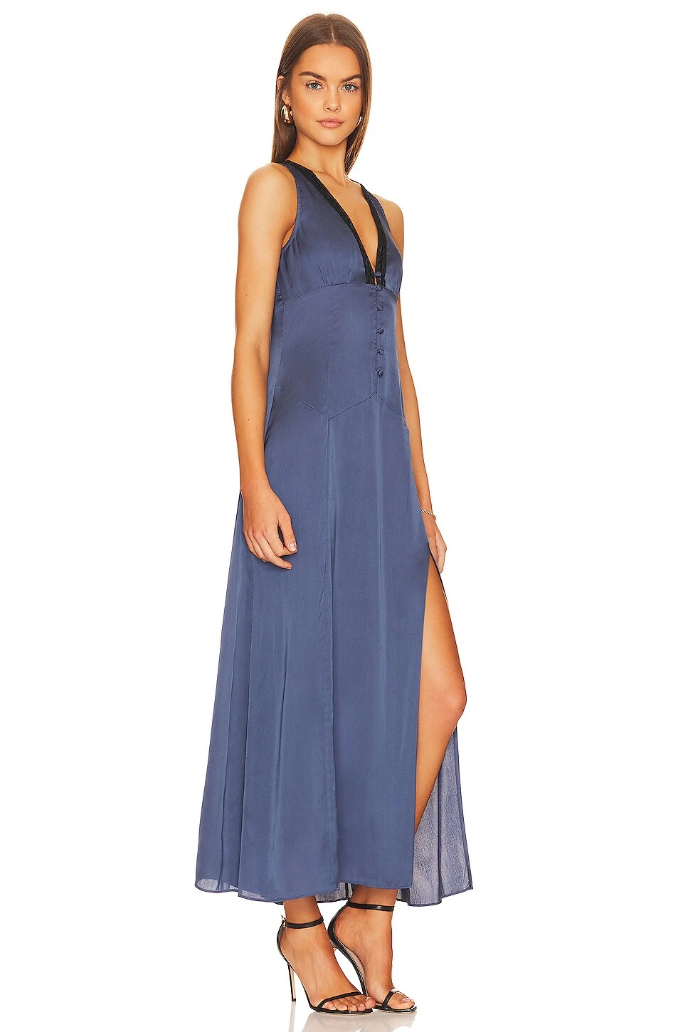 LoveShackFancy ROBE MAZARIN Midnight 4 LoveShackFancy ROBE MAZARIN Midnight – Image 2