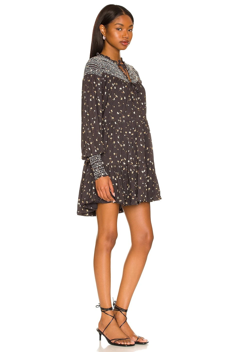 ROBE MAEL Charlize Floral 4 ROBE MAEL Charlize Floral – Image 2